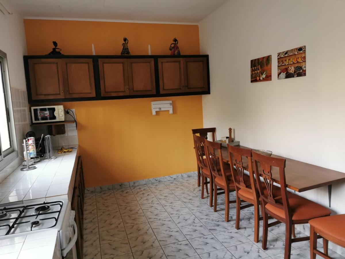 Villa Les 3 Oisillons Kribi Bagian luar foto