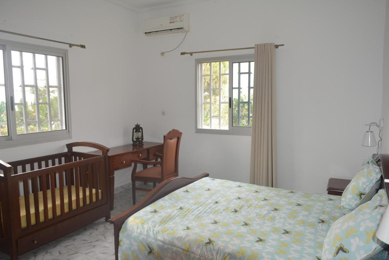 Villa Les 3 Oisillons Kribi Bagian luar foto